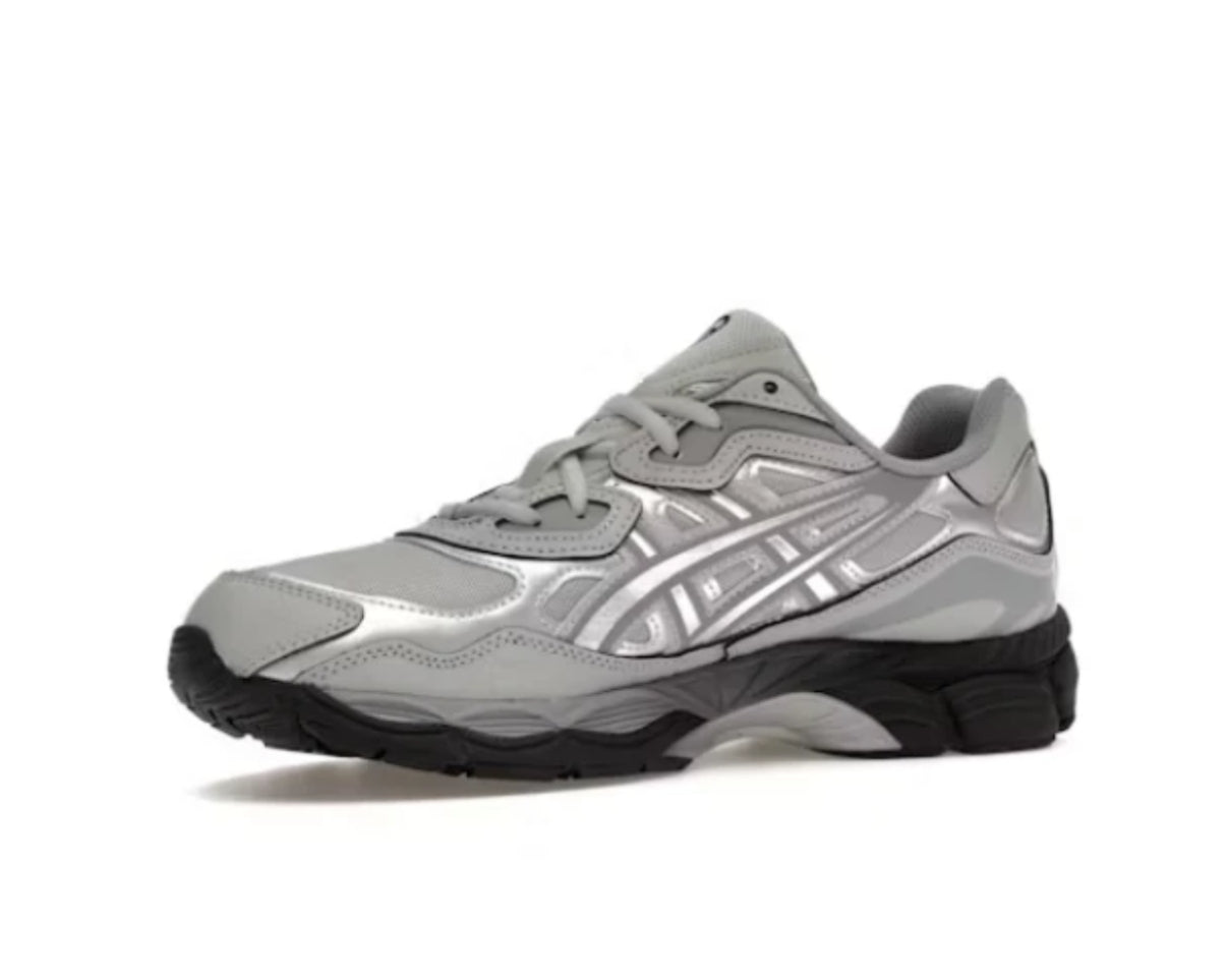 נעליי - Asics