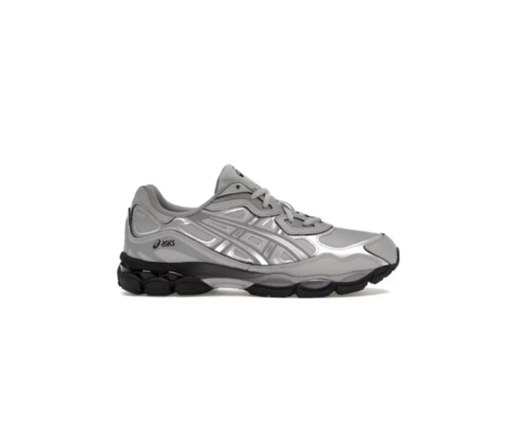 נעליי - Asics